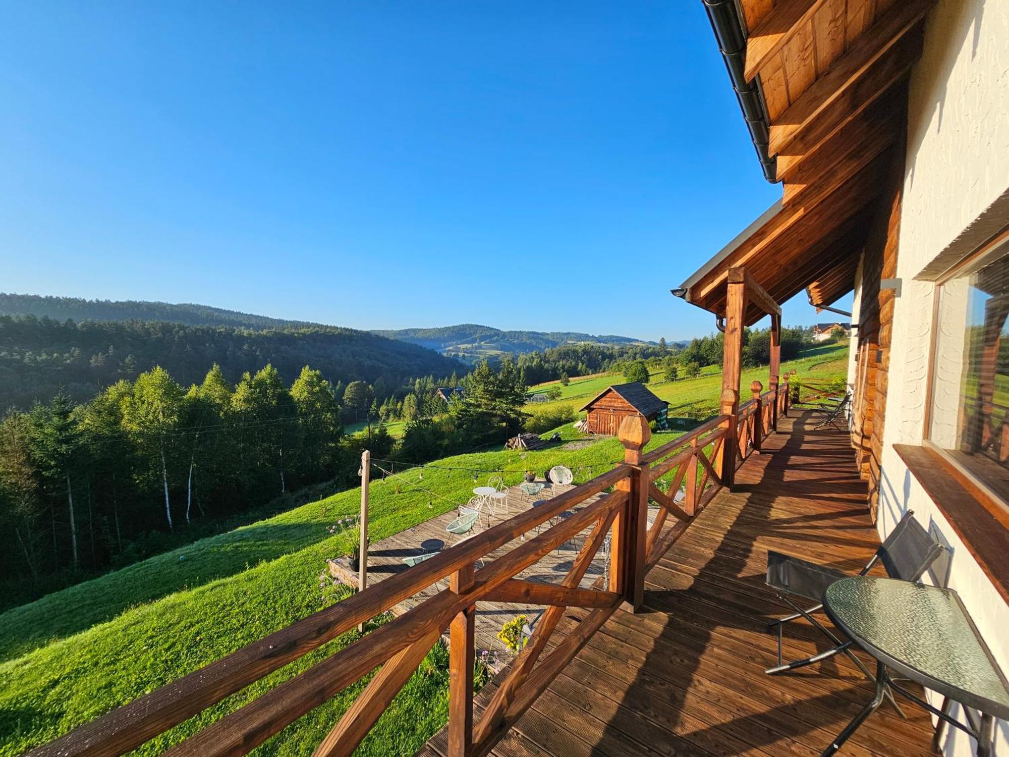 Chata W Bieszczadzie Apartamenty I Domki Z Sauna Bieszczady Polanczyk Luaran gambar