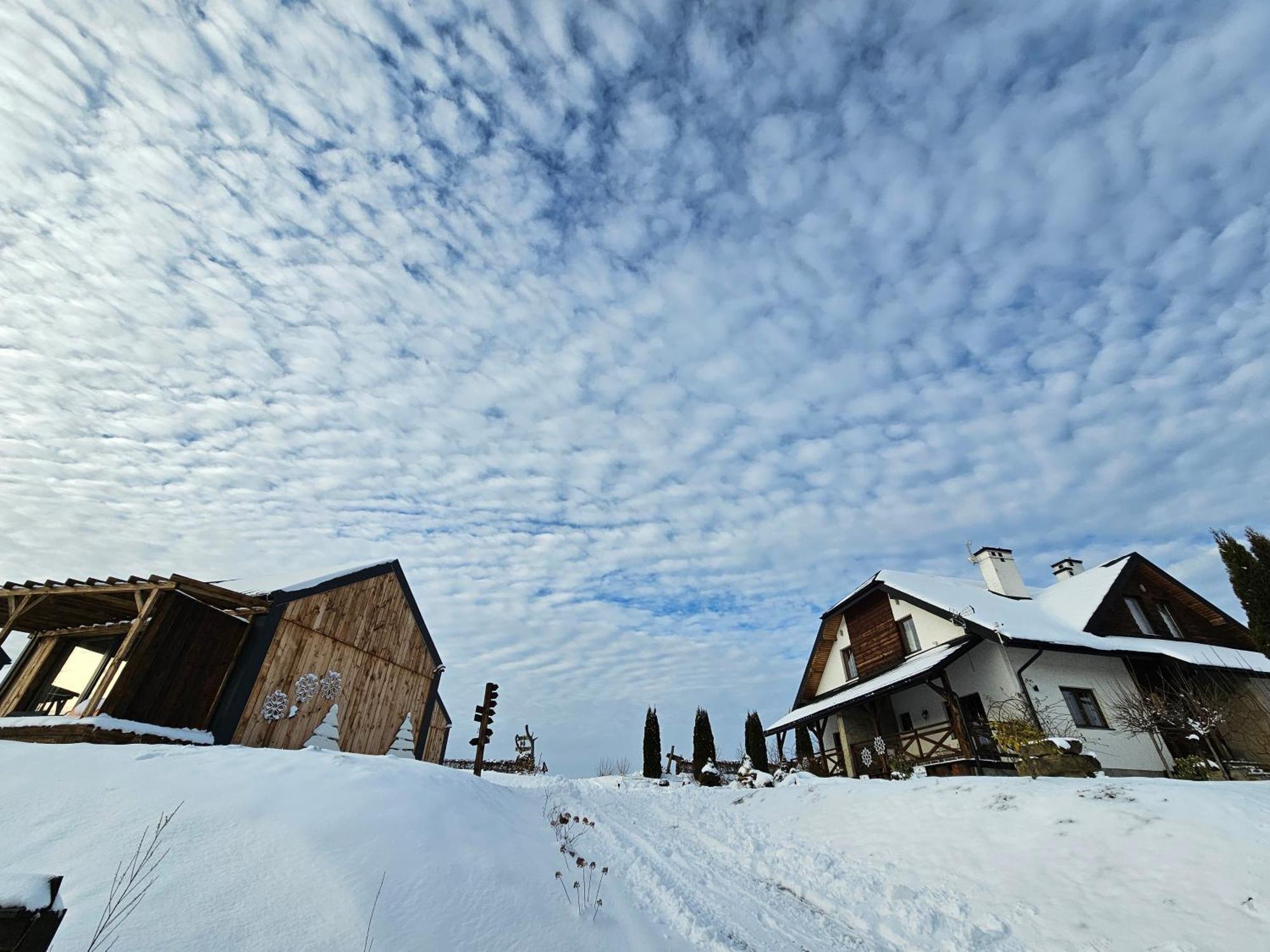 Chata W Bieszczadzie Apartamenty I Domki Z Sauna Bieszczady Polanczyk Luaran gambar